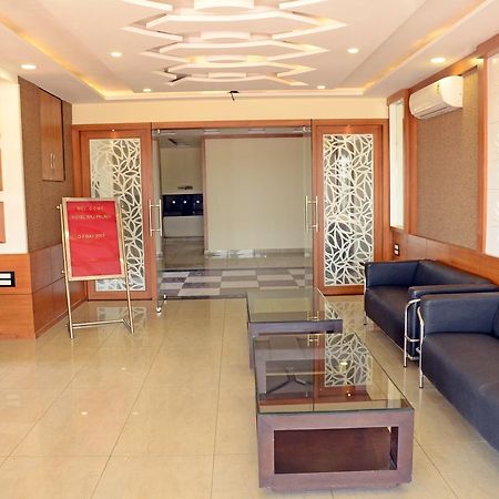 Hotel Raj Palace Baran ภายนอก รูปภาพ